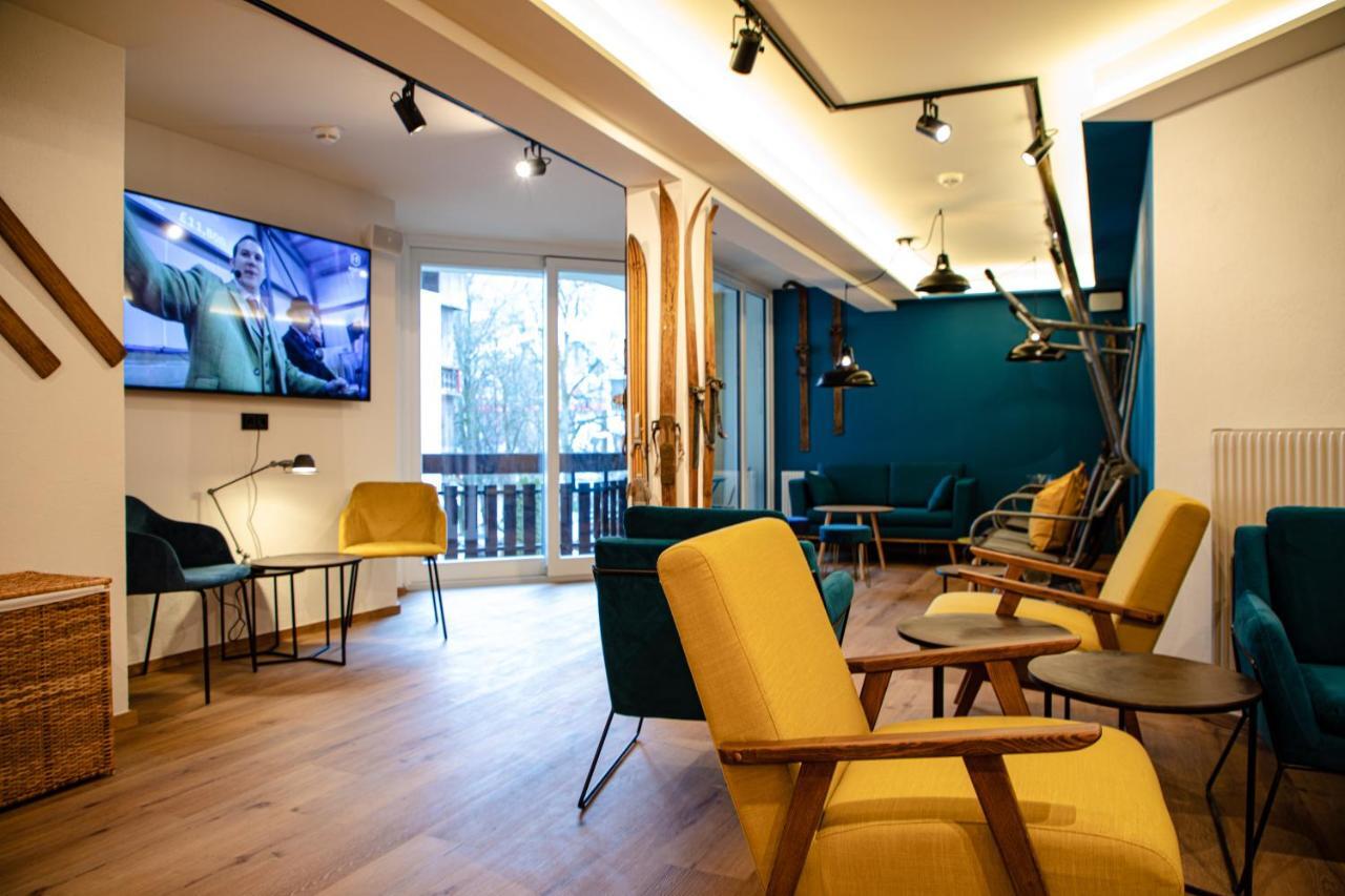 Roomie Alps Design Hostel Кицбюэль Экстерьер фото